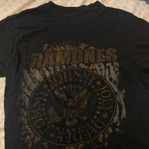 Ramones t shirt